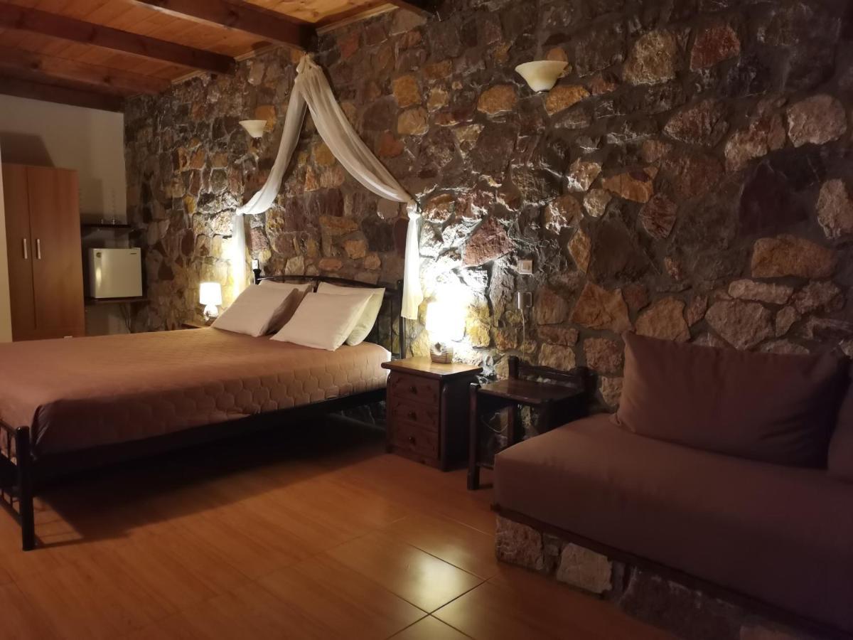Ataviros Hotel Embonas Екстер'єр фото